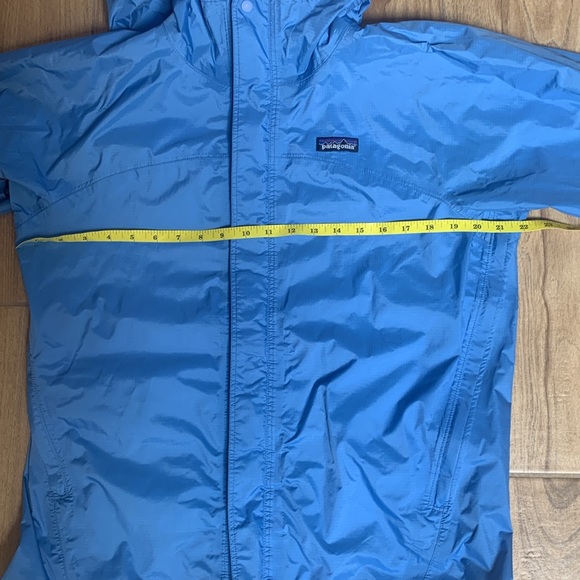 Blue PATAGONIA Rain Jacket - Picture 6 of 14